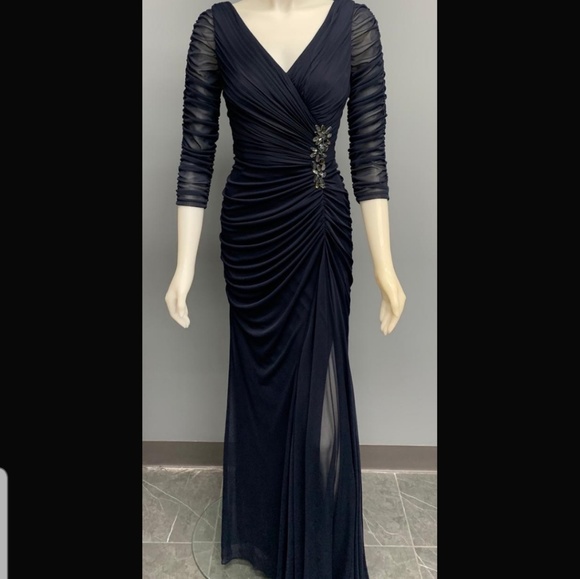 Dress - Picture 2 of 2